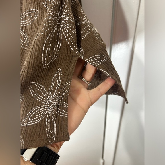Fresh Produce Brown Floral Tunic Top - Picture 7 of 12